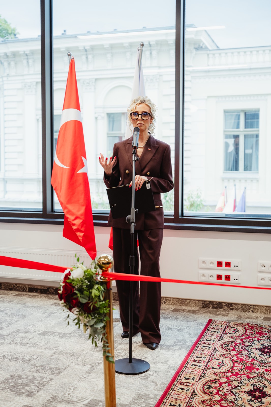Nina Ryszka-Olbrychowska, Honorowy Konsul Generalny Republiki Turcji w Łodzi, podczas przemówienia inauguracyjnego
